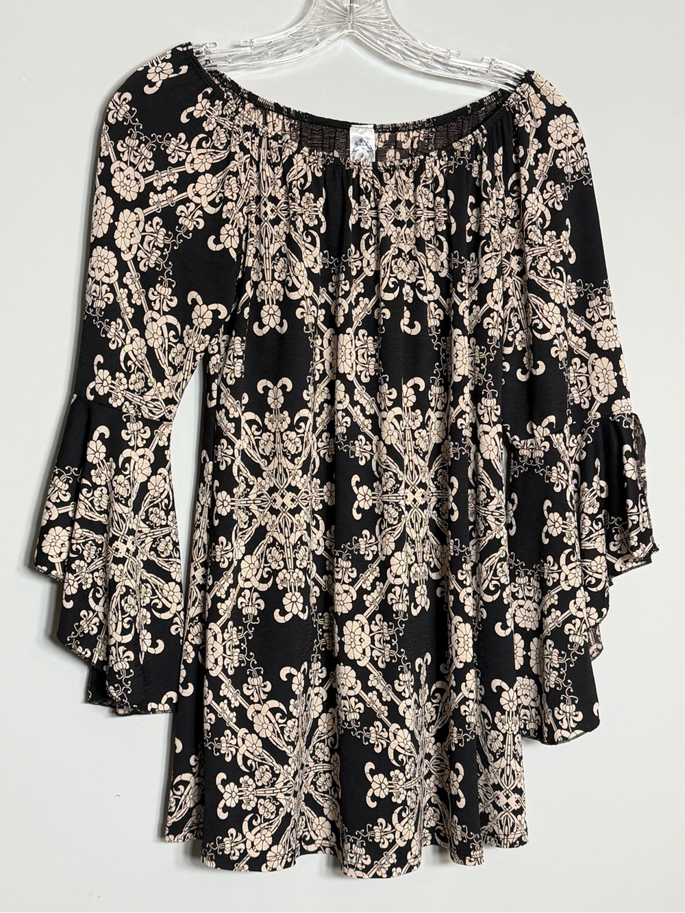 2B Together Black and Cream Floral Bell-Sleeve Top Size Small